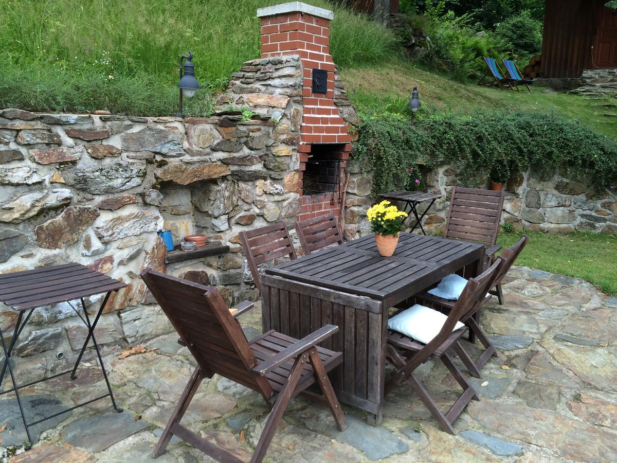 Chalupa Pod Skalou I. Paseky nad Jizerou Buitenkant foto